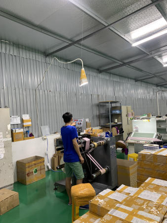 Hình ảnh xưởng sản xuất Hoàng Nam